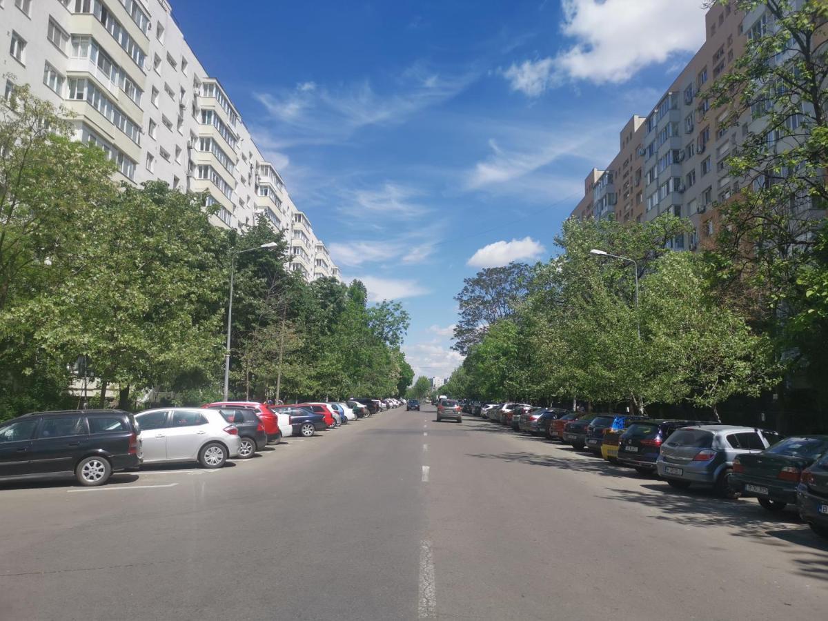 Sunset Bucharest Apartment Bagian luar foto
